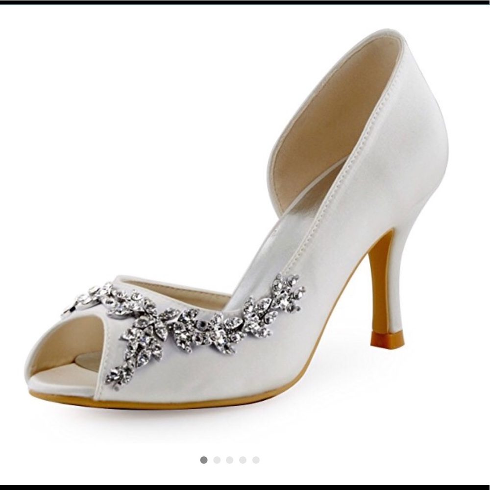 Ivory wedding shoes.